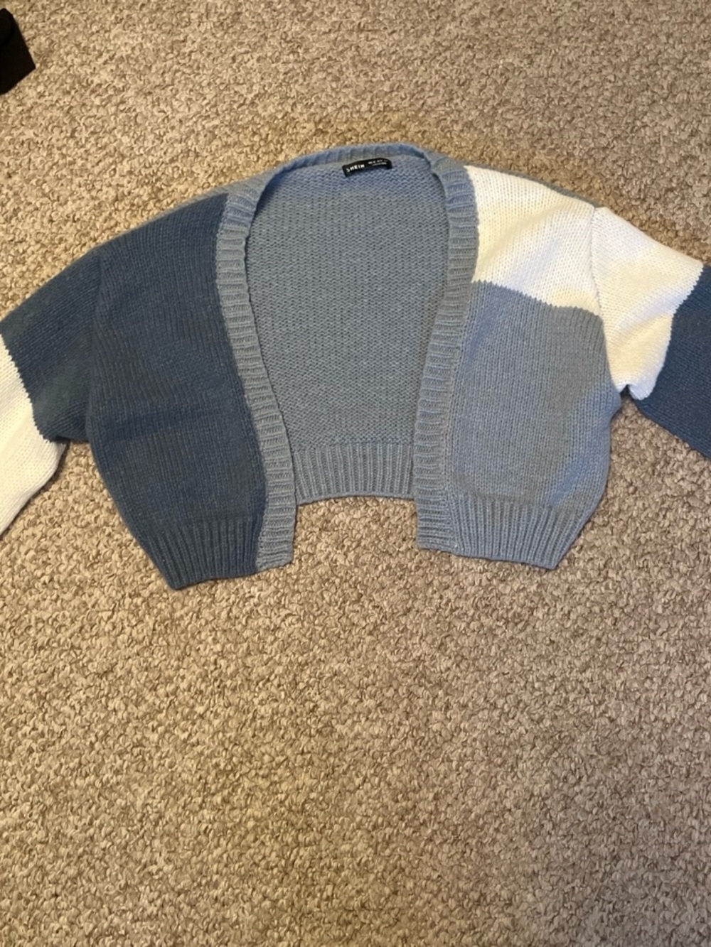 SHEIN Blue and White Cropped Colorblock Cardigan